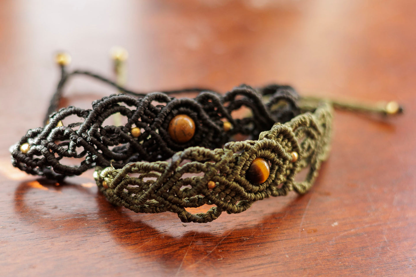 Tiger Thread Bracelet in Olive Green