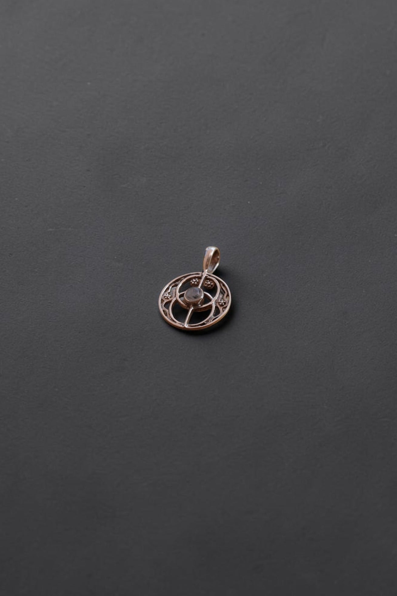 Chalice Moonstone Pendant Silver 925