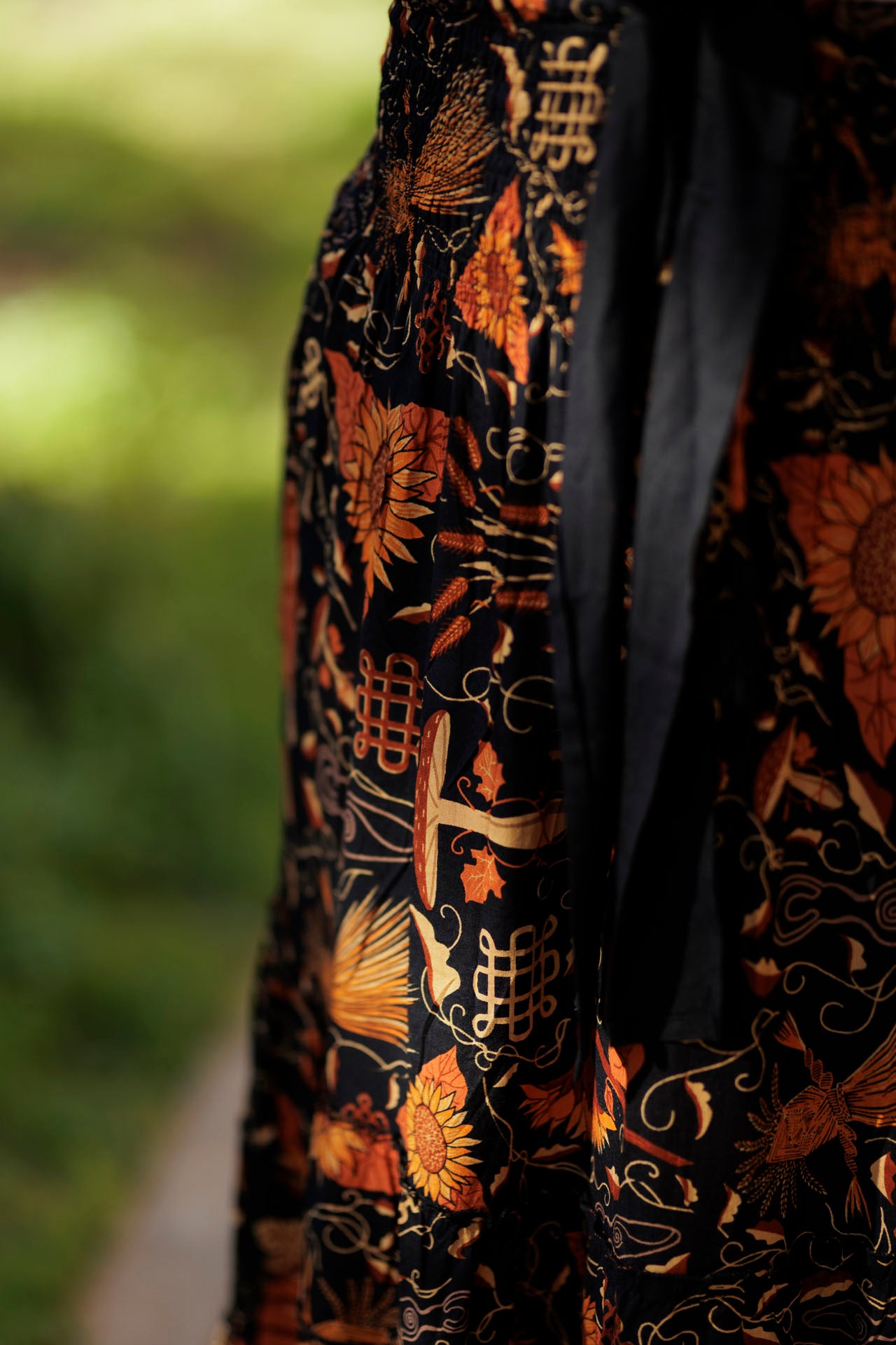 Maxi Skirt in Samhain