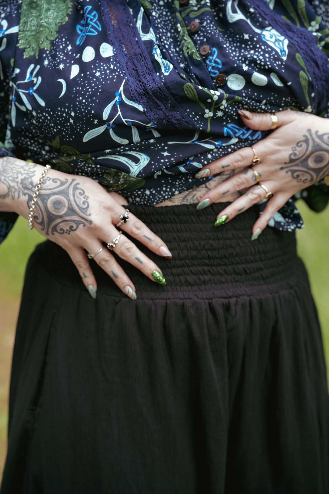 Victorian Side Bustle Skirt in Solstice