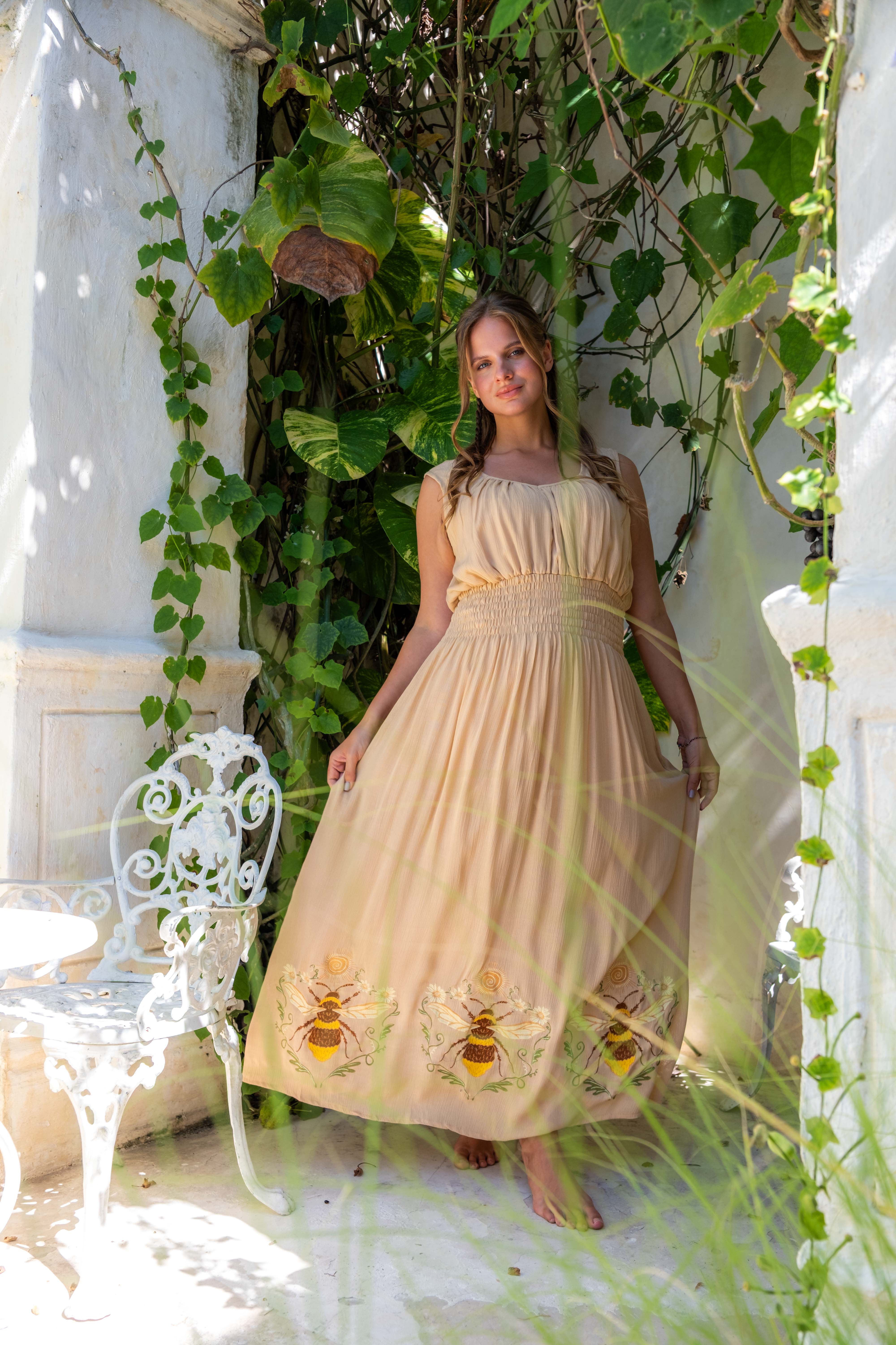 Secret Garden Summer Edition in Golden Sands Embroidered