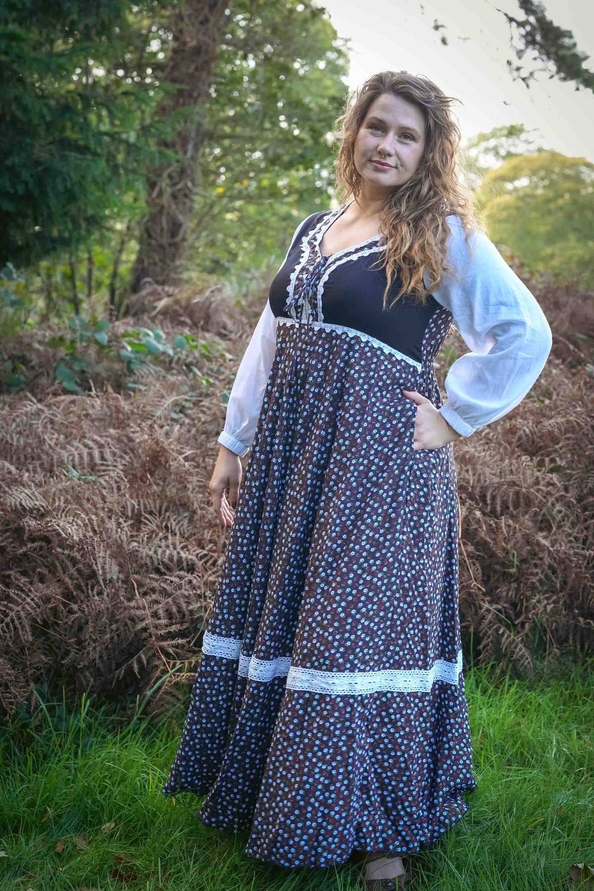Homestead Dress in Briar Rose
