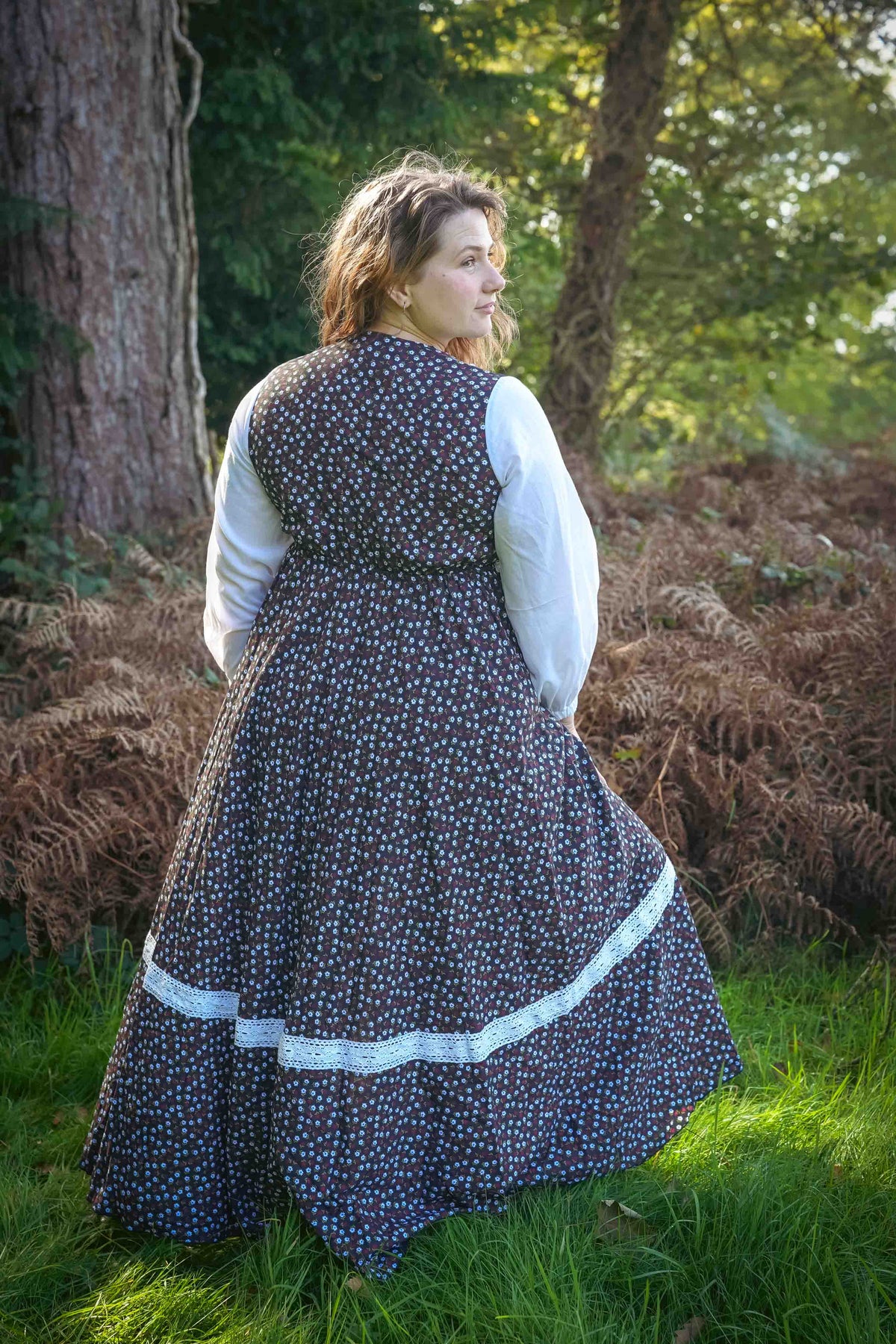 Homestead Dress in Briar Rose
